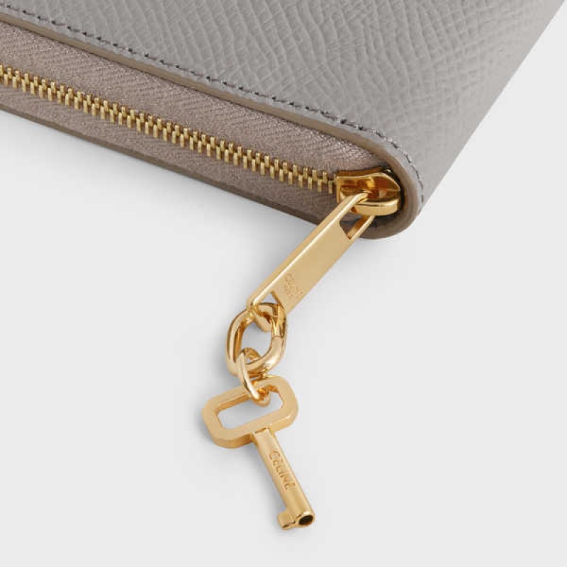 Celine KEY CHARM in Brass Leather Goods Accessories Gold | CL-592922